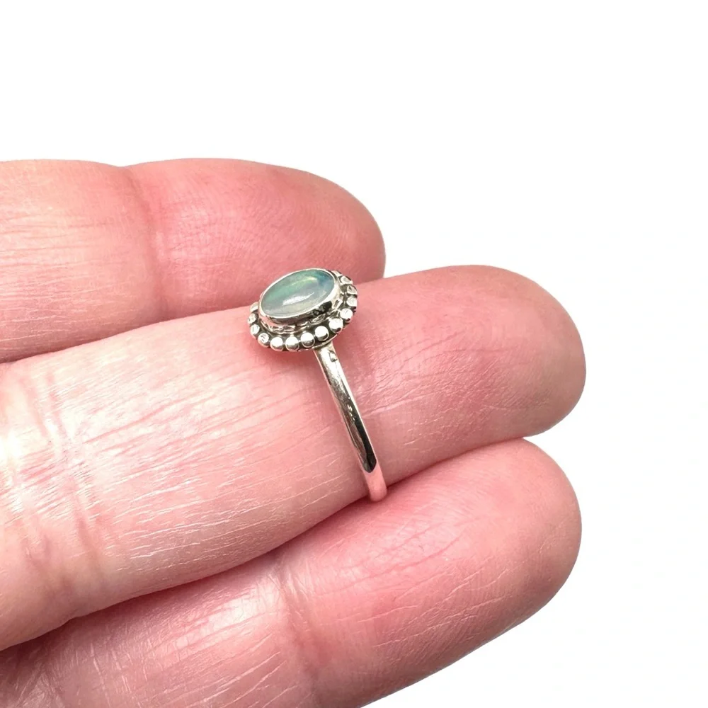 Sterling Silver Moonstone Ring Size 8